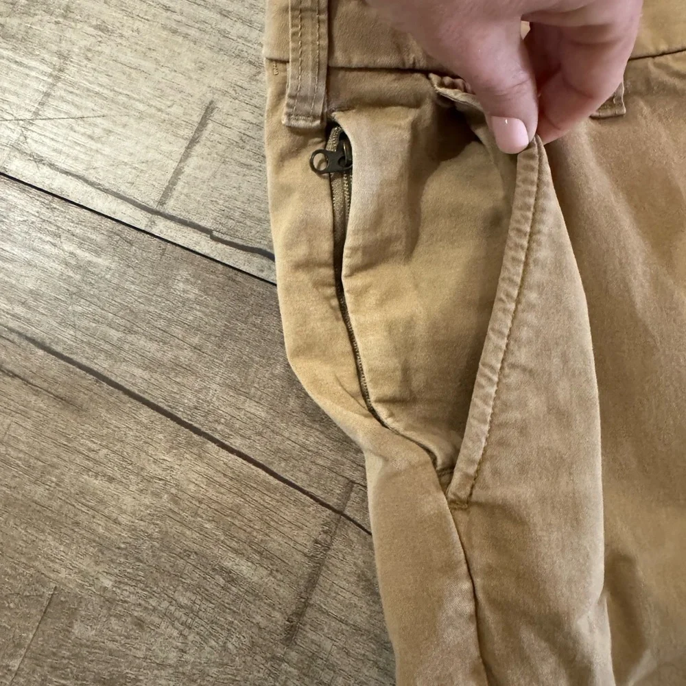 Supreme Flex‎ Dockers Men's Tan Shorts